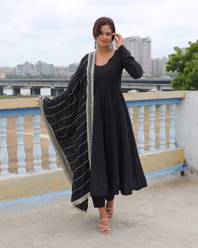 Black Color Georgette Anarkali With Embroidered Dupatta S (36) Black Color Georgette Anarkali With Embroidered Dupatta S (36)