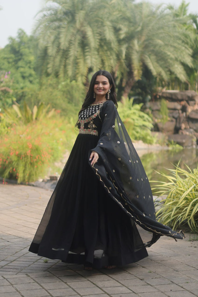 Black Elegant Faux Blooming Gown with Embroidered Sequins Work and Russian Silk Dupatta ClothsVilla