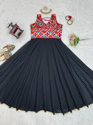 Black Elegant Faux Georgette Gown– A Fusion of Tradition & Style ClothsVilla