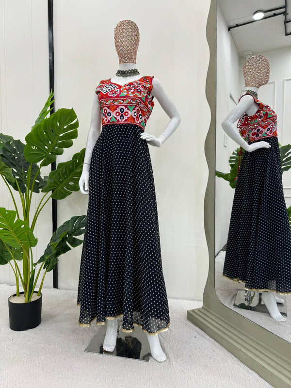 Black Elegant Faux Georgette Gown– A Fusion of Tradition & Style ClothsVilla
