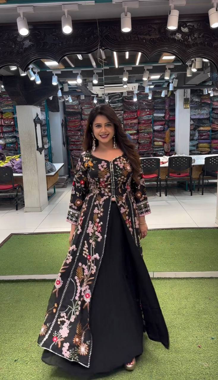 Black Elegant Fox Georgette Lehenga Set with Full-Stitched Top & Lace Border Dupatta ClothsVilla