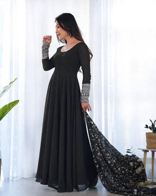 Black Elegant Georgette Anarkali Gown Set – Festive & Wedding Ready