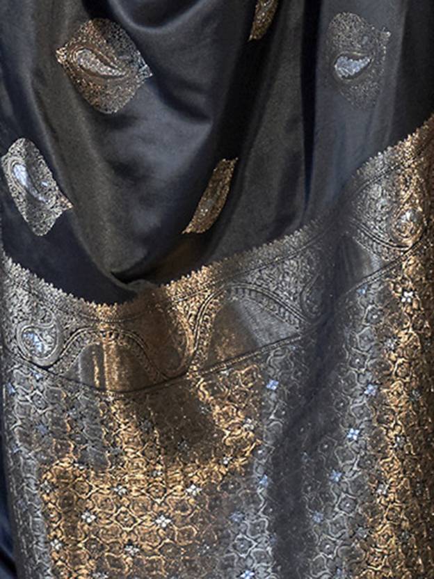 Black Elegant Kanjivaram Silk Blend Saree with Unstitched Blouse Piece ClothsVilla