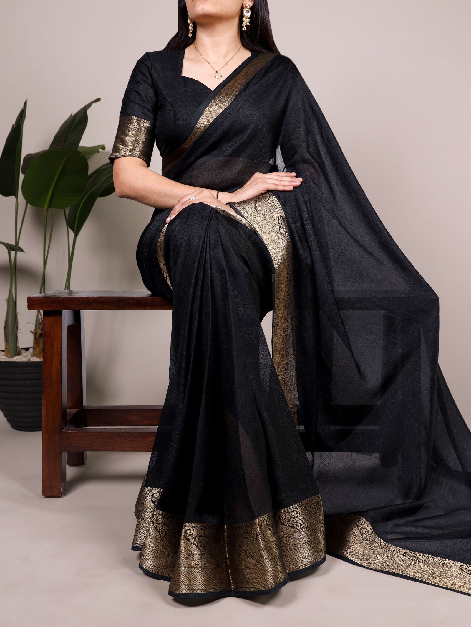 Black Elegant Mass Mello Zari Weaving Saree with Matching Unstitched Blouse – Premium Party & Festive Wear ClothsVilla