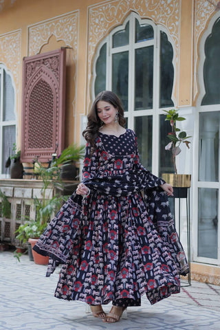 Black Elegant Pure Cotton Ethnic Suit Set – Comfort & Style Combined ClothsVilla