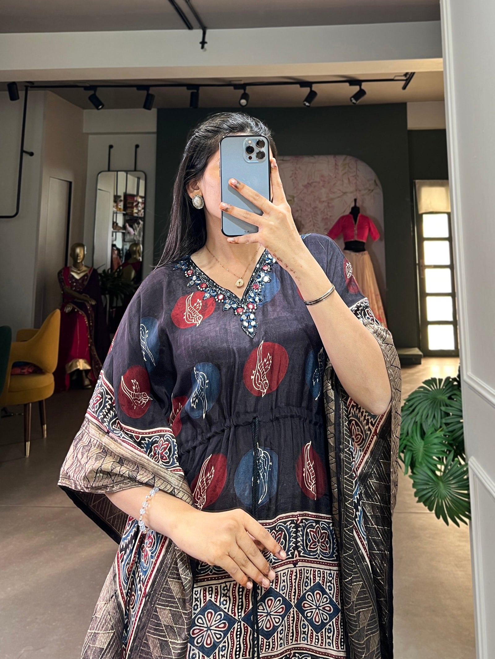Black Elegant Pure Viscose Handwork Kaftan with Zari Border ClothsVilla