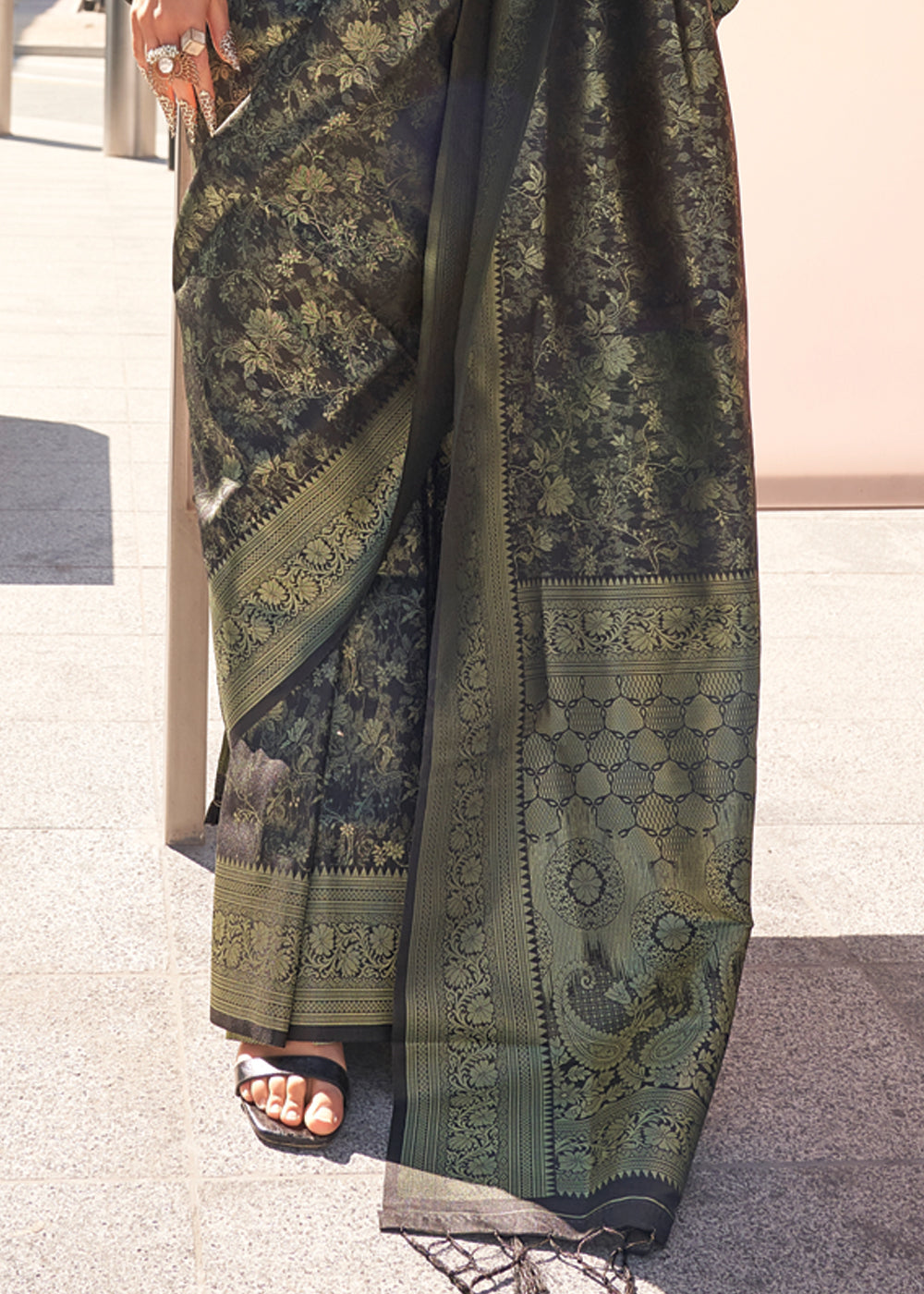 Black Elegant Soft Banarasi Blended Silk Saree ClothsVilla