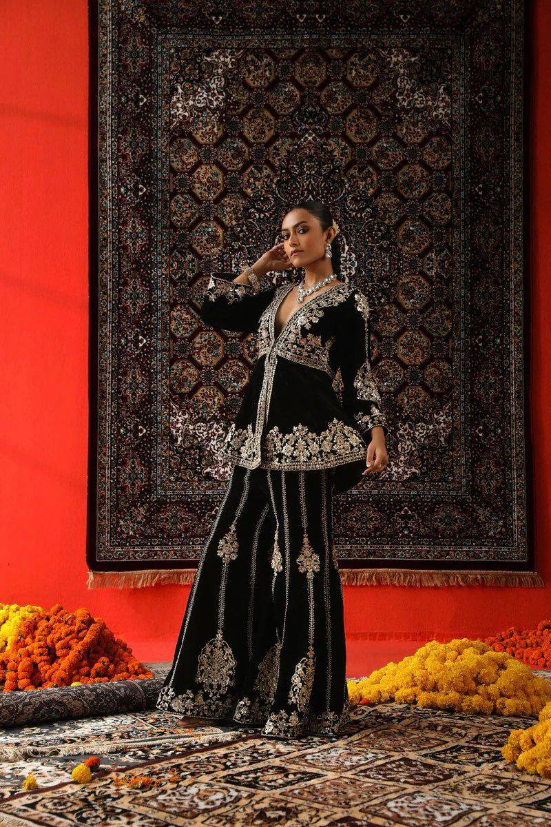 Black Elegant Velvet Ensemble – Top, Plazo & Dupatta ClothsVilla