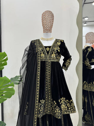 Black Elegant Velvet Ensemble – Top, Plazo & Dupatta ClothsVilla