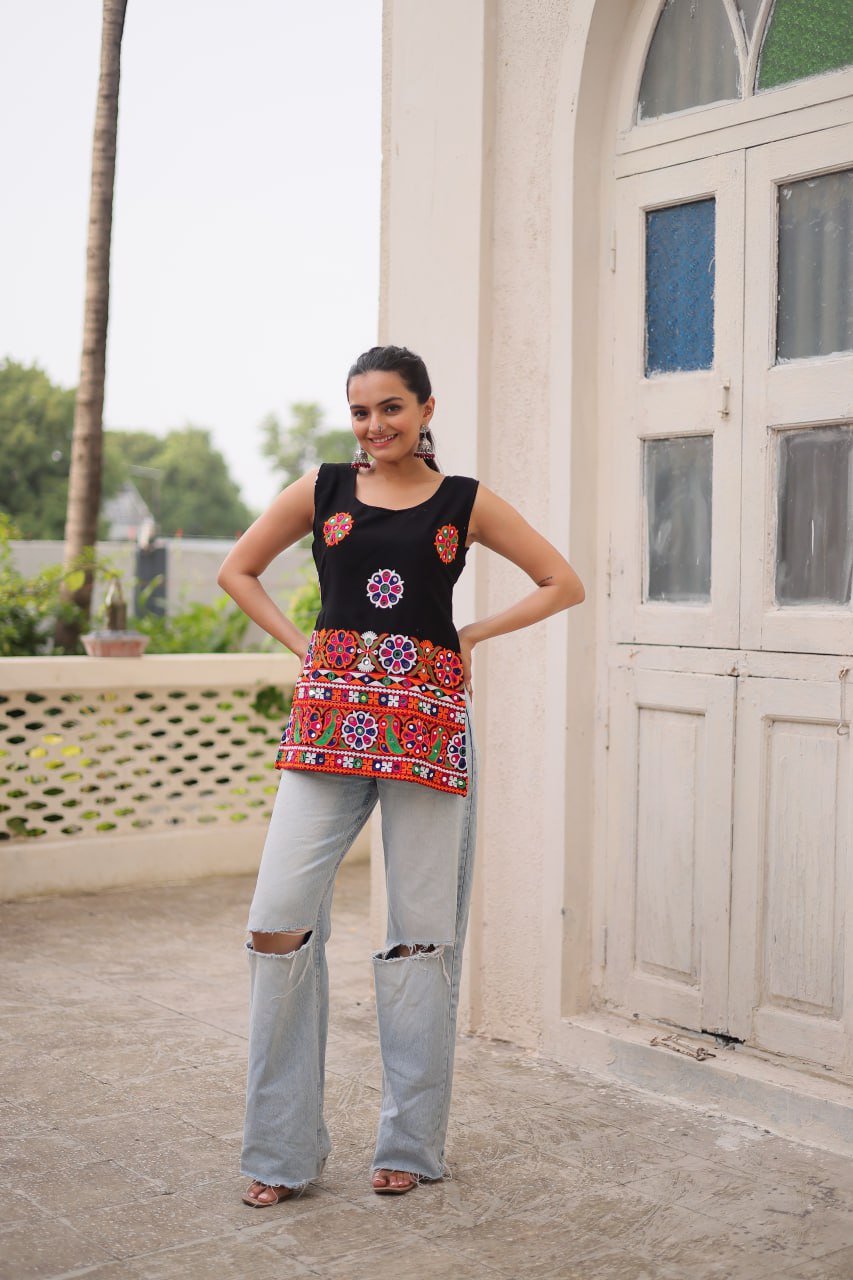 Black Georgette Kutchi Gamthi Embroidered Sleeveless Top ClothsVilla