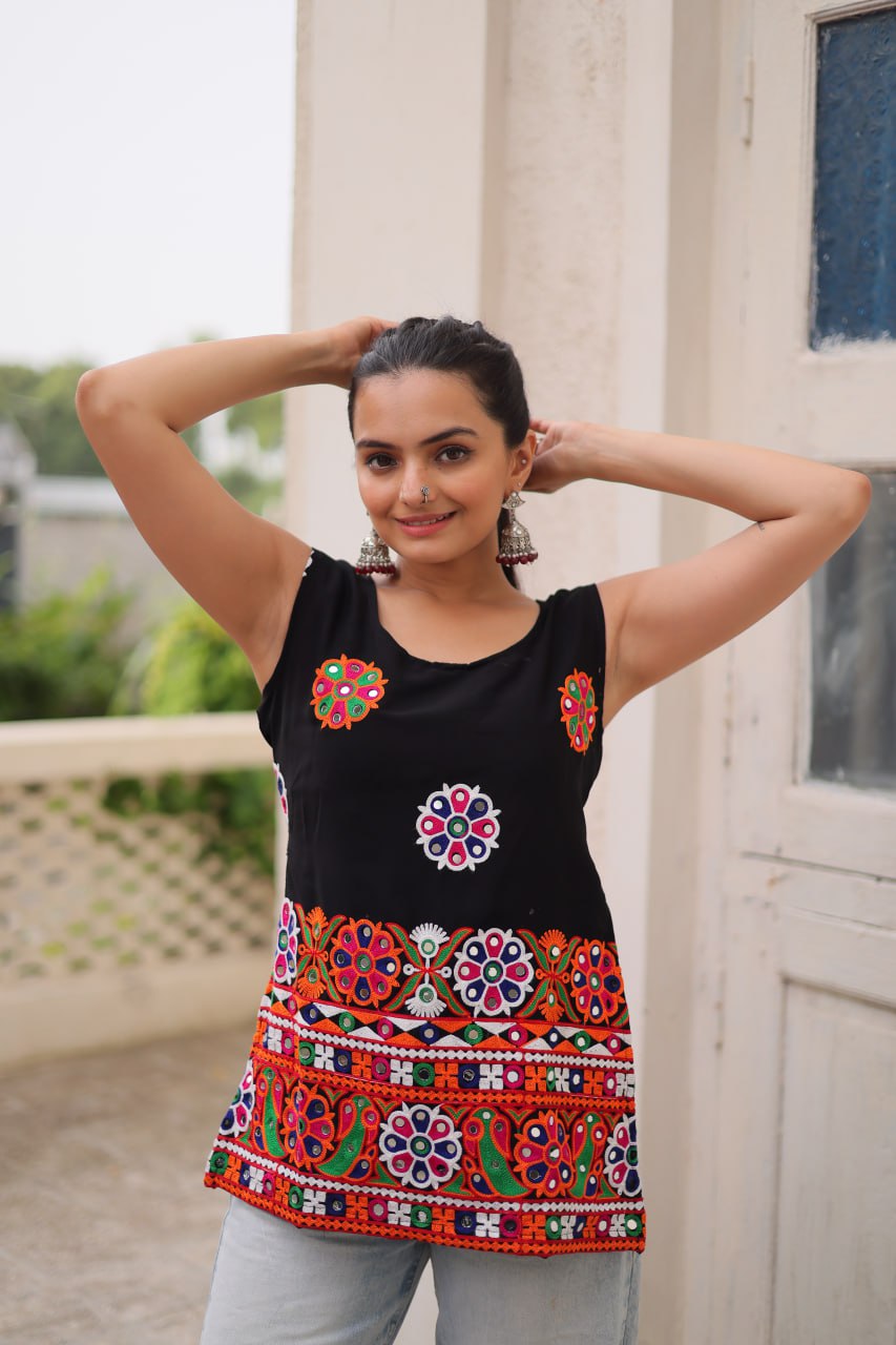 Black Georgette Kutchi Gamthi Embroidered Sleeveless Top ClothsVilla
