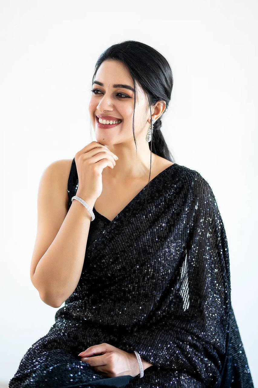 Black Glamorous Georgette Sequin Saree with Banglori Silk Blouse Clothsvilla