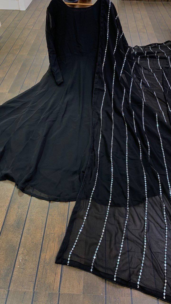 Black Magic – Mesmerizing Georgette Gown Set ClothsVilla