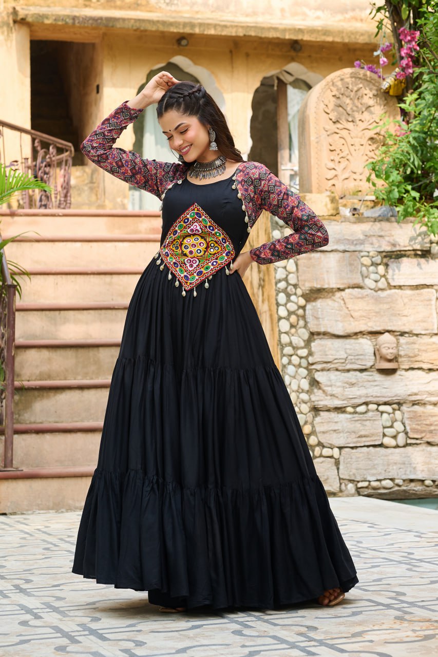Black Navratri Special Gown with Kutchi Gamthi Embroidery – 3 Layer Frill & 12 Meter Flair ClothsVilla