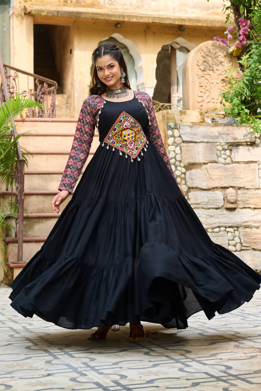 Black Navratri Special Gown with Kutchi Gamthi Embroidery – 3 Layer Frill & 12 Meter Flair ClothsVilla