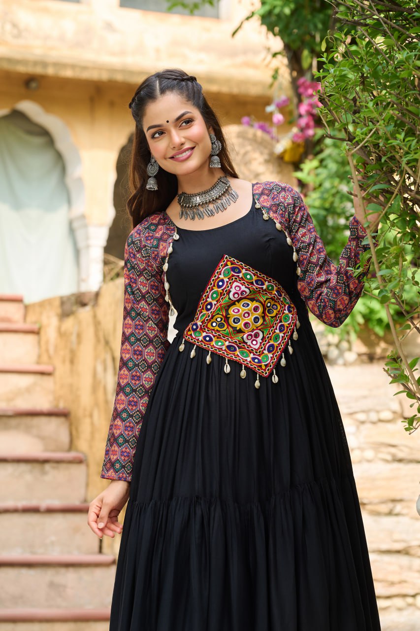 Black Navratri Special Gown with Kutchi Gamthi Embroidery – 3 Layer Frill & 12 Meter Flair ClothsVilla
