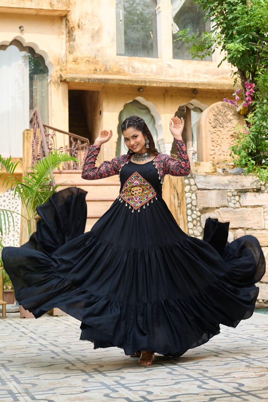 Black Navratri Special Gown with Kutchi Gamthi Embroidery – 3 Layer Frill & 12 Meter Flair ClothsVilla