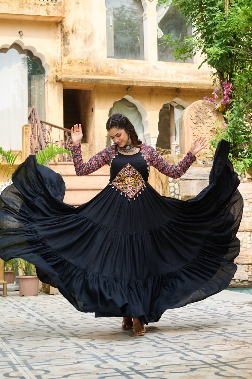 Black Navratri Special Gown with Kutchi Gamthi Embroidery – 3 Layer Frill & 12 Meter Flair ClothsVilla