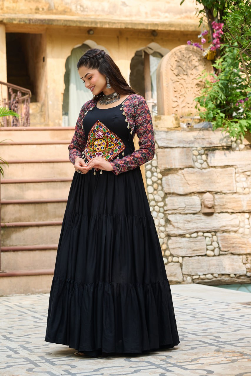 Black Navratri Special Gown with Kutchi Gamthi Embroidery – 3 Layer Frill & 12 Meter Flair ClothsVilla