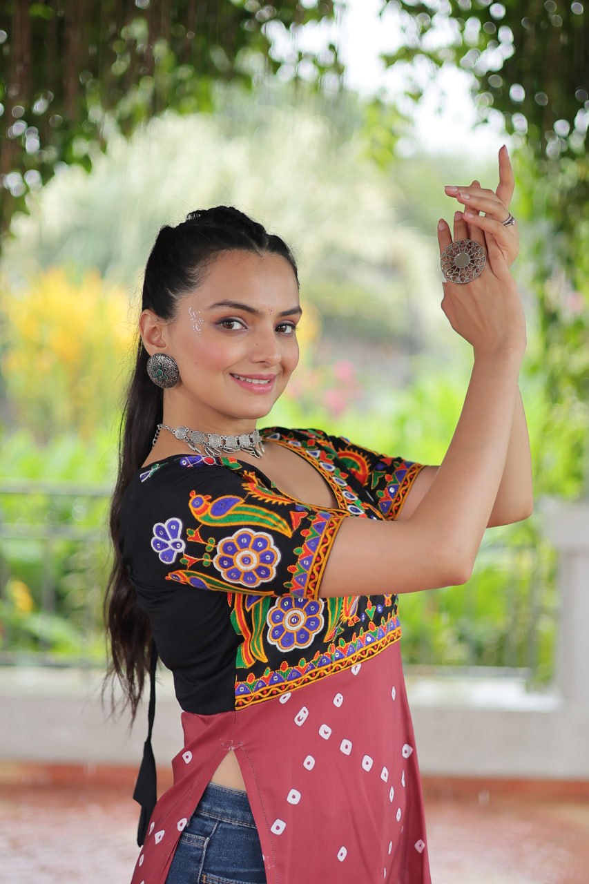 Black & Pink shade Navratri Special Printed Rayon Kurti with Kutchi Gamthi Embroidery & Pan Neck ClothsVilla
