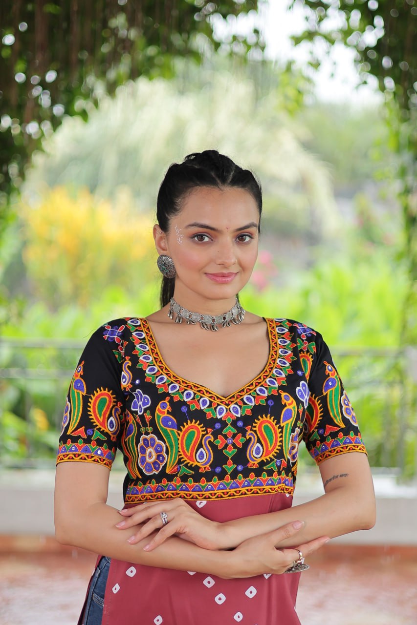 Black & Pink shade Navratri Special Printed Rayon Kurti with Kutchi Gamthi Embroidery & Pan Neck ClothsVilla