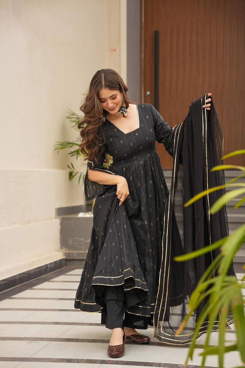 Black Premium Maslin Digital Print Kurta Set with Micro Cotton Pants & Faux Blooming Dupatta ClothsVilla