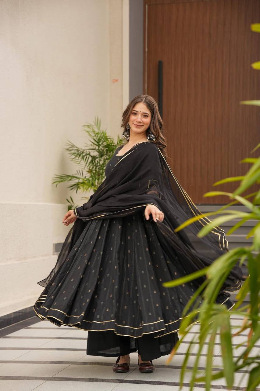 Black Premium Maslin Digital Print Kurta Set with Micro Cotton Pants & Faux Blooming Dupatta ClothsVilla