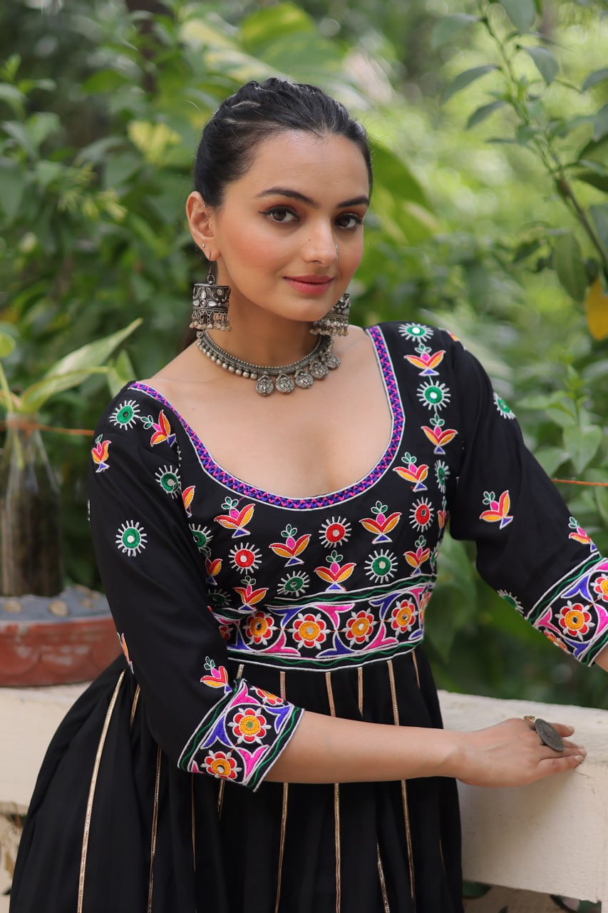 Black Premium Roman Fabric Gown with Multicolour Thread & Gota Lace Embellishments ClothsVilla