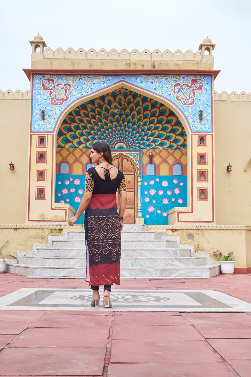 Black & Red Printed Rayon Kurti with Kutchi Gamthi Work – Round Neck, Half Sleeves, Cotton Lined ClothsVilla