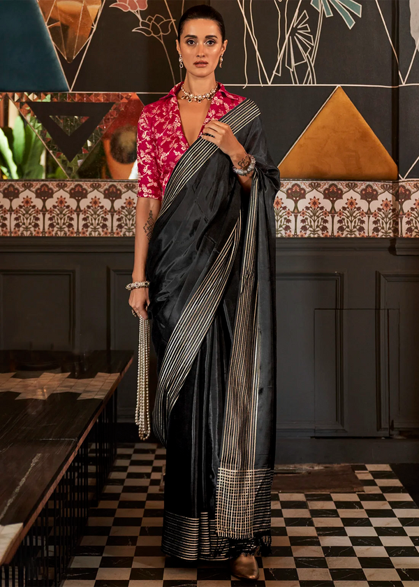 Black Timeless Blended Silk Saree – A Perfect Blend of Tradition & Elegance ClothsVilla