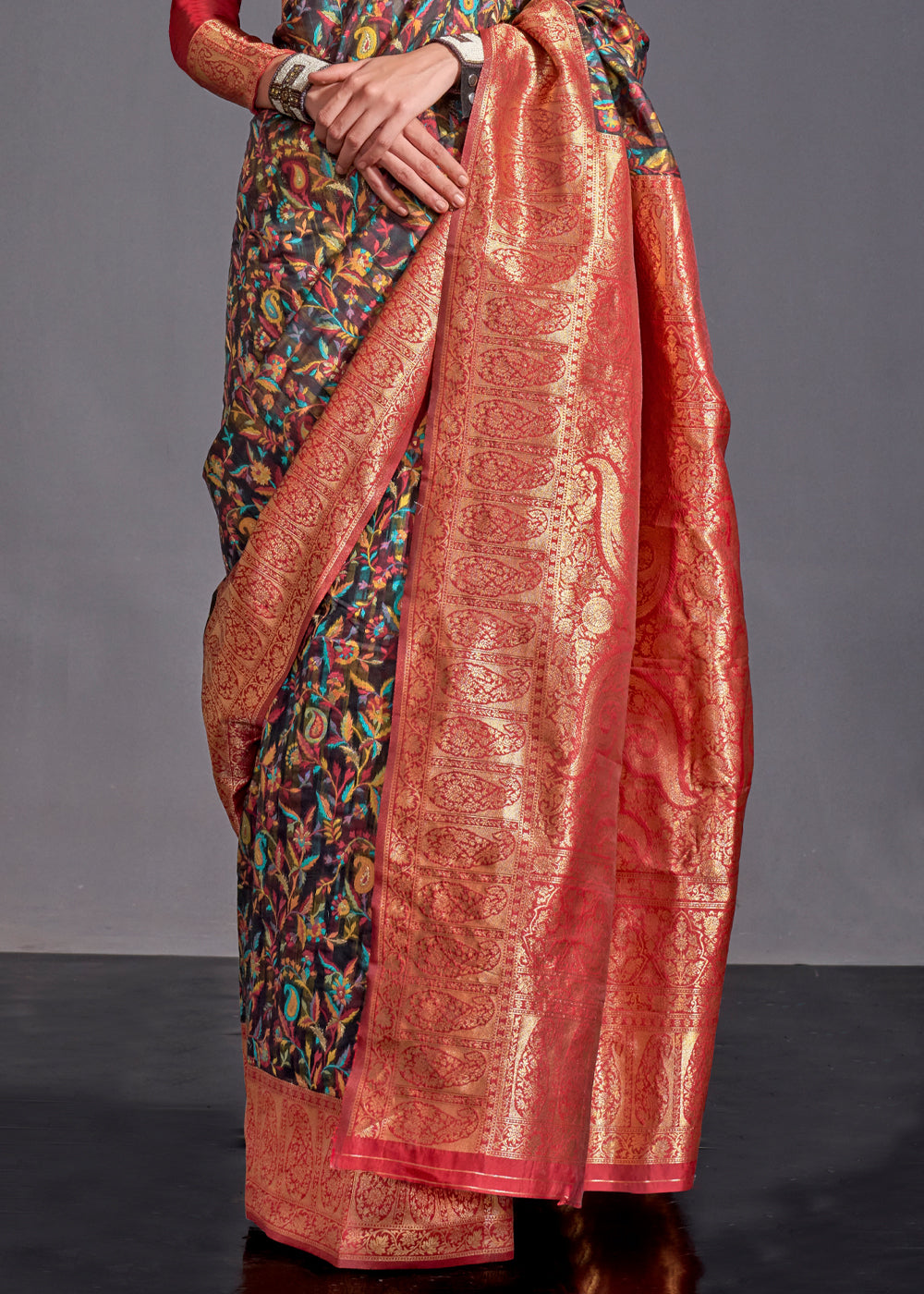 Black & Red Versatile Elegance Modal Silk Saree – Effortless Style for Every Occasion Secondary image