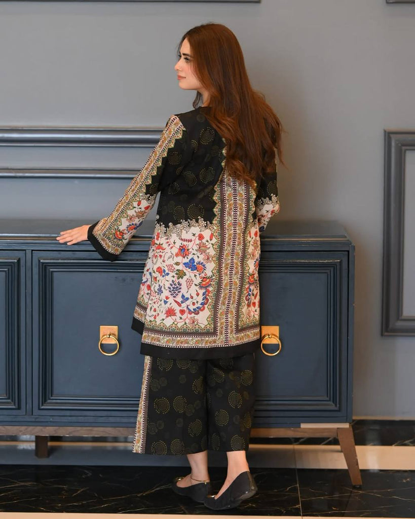 Black & White Digital Printed Pure Natural Crepe Kurti with Palazzo Set – Fully Stitched ClothsVilla