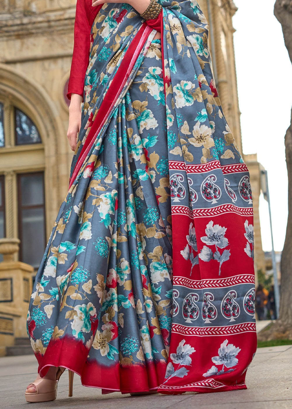 Blue Elegant Satin Crepe Saree – A Perfect Blend of Luxury & Grace ClothsVilla