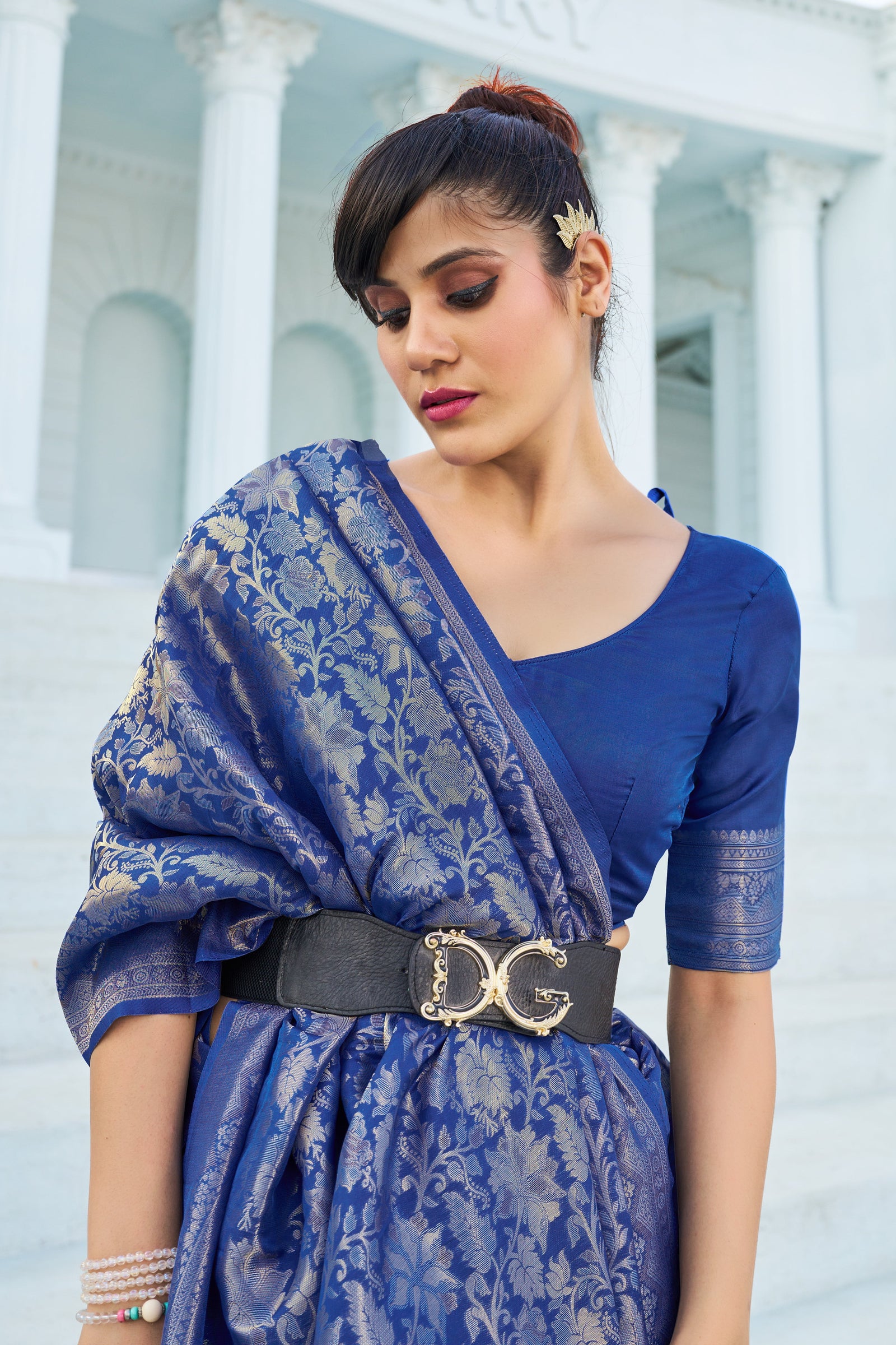Blue Elegant Silk Patola Printed Saree with Unstitched Blouse Piece ClothsVilla
