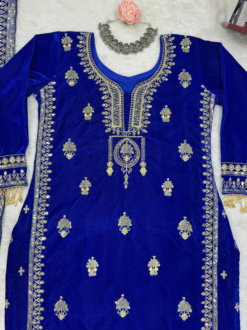 Blue Elegant Velvet Ensemble – Luxe Thread & Sequin Work ClothsVilla
