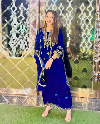 Blue Elegant Velvet Ensemble – Luxe Thread & Sequin Work ClothsVilla