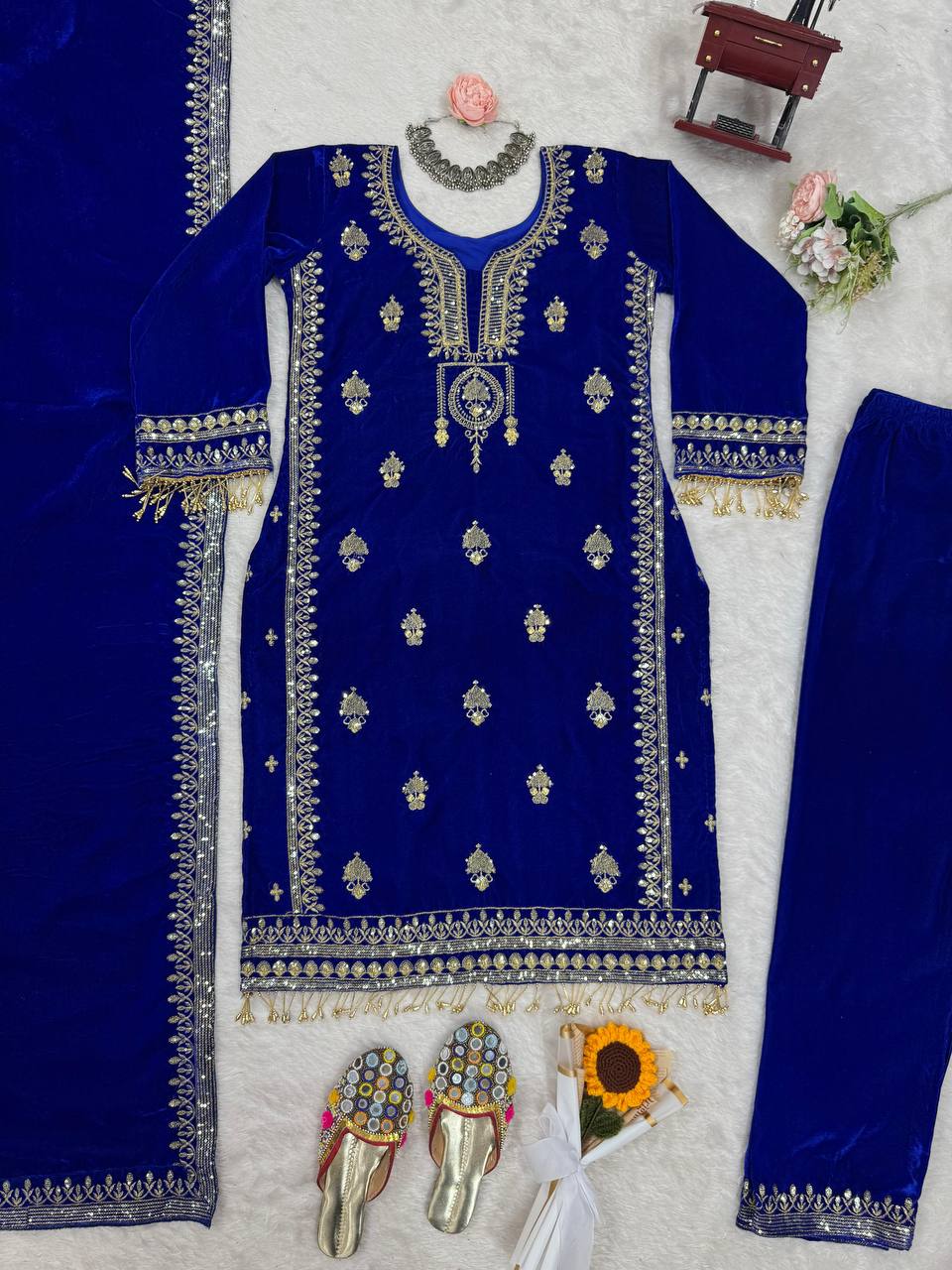 Blue Elegant Velvet Ensemble – Luxe Thread & Sequin Work ClothsVilla