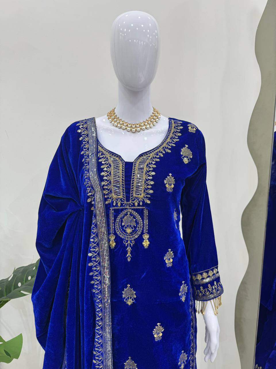 Blue Elegant Velvet Ensemble – Luxe Thread & Sequin Work ClothsVilla