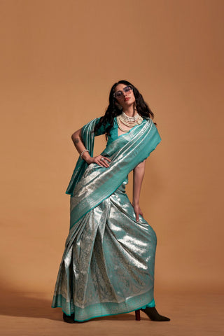 Blue Handwoven Kanjivaram Silk Saree with Blouse Piece Clothsvilla