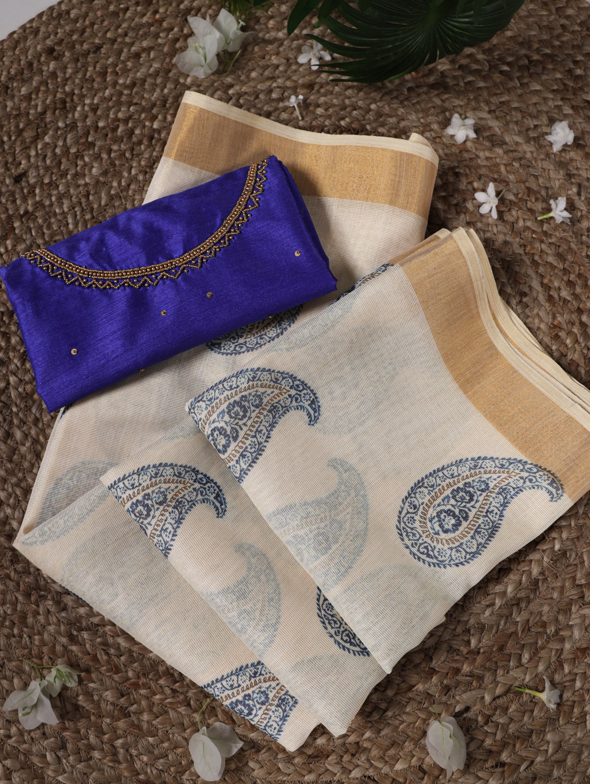 Blue Onam Printed Saree with Banglory Bead Work Blouse Clothsvilla