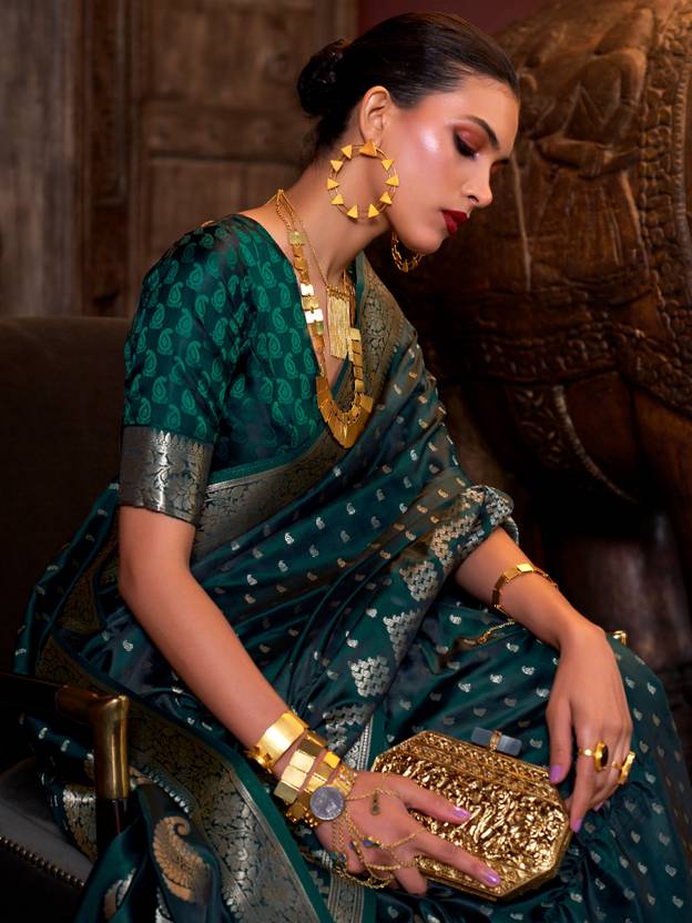 Bottle Green Elegant Pure Satin Handloom Saree with Unstitched Blouse Piece Clothsvilla