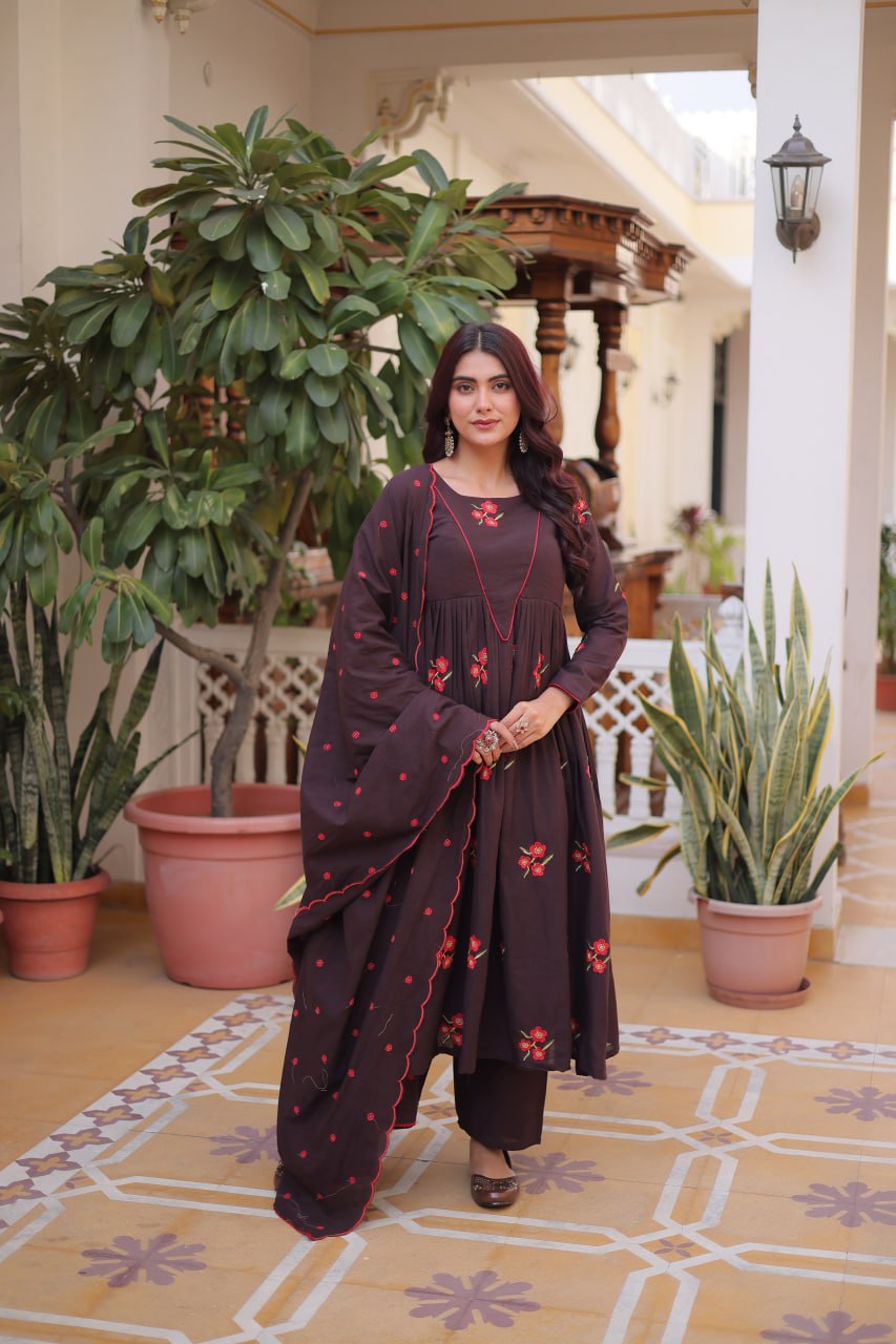 Brown Cotton Embroidered Kurti Pant Set Secondary image