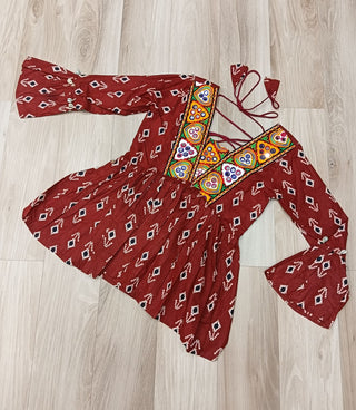 Brown Cotton Printed Top with Kutchi Patchwork & Dori Closure – Stitched ClothsVilla