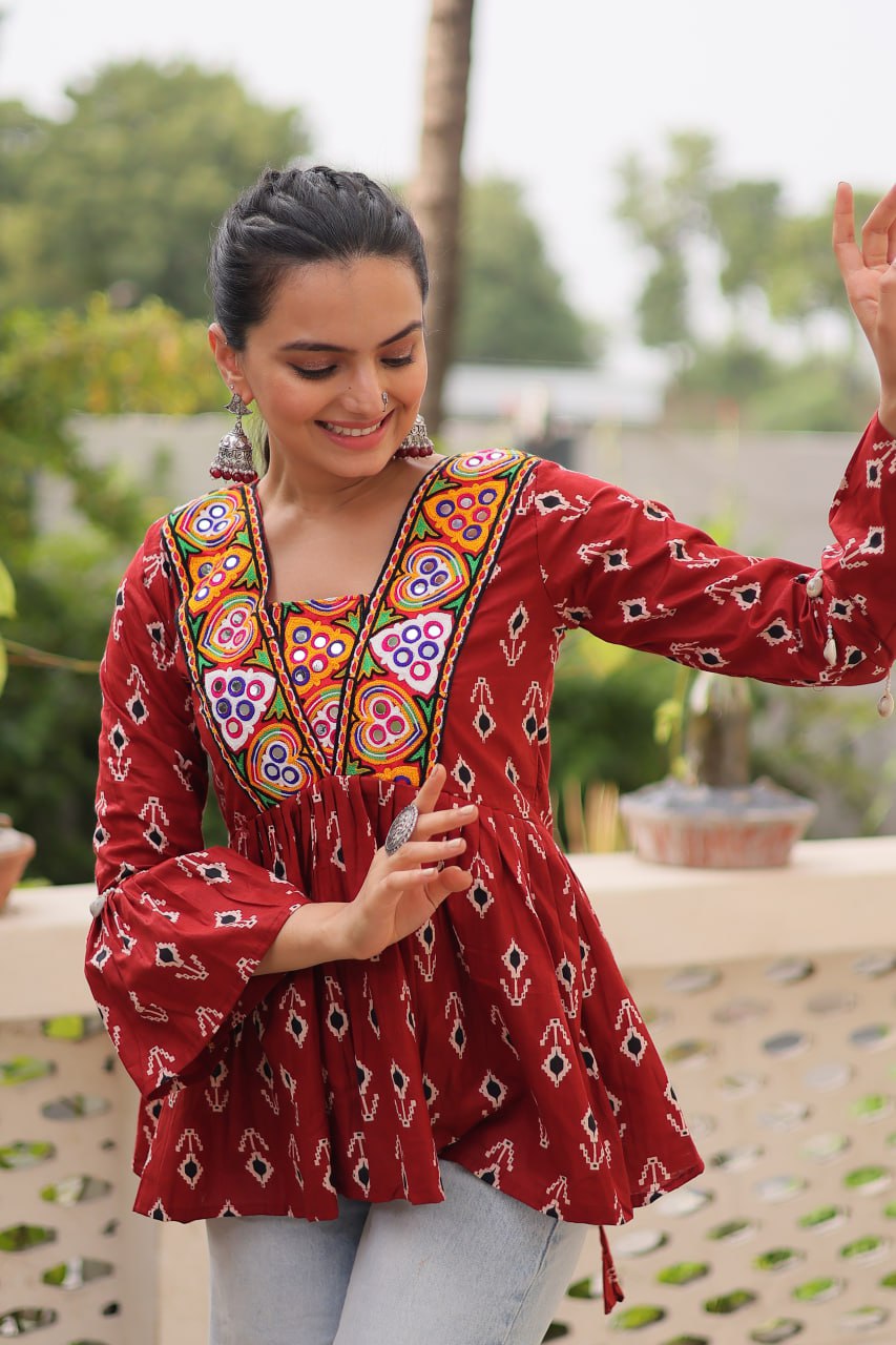 Brown Cotton Printed Top with Kutchi Patchwork & Dori Closure – Stitched ClothsVilla