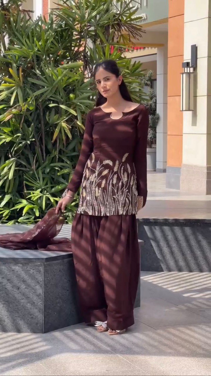Brown Embroidered Faux Georgette Farshi Suit Set with Organza Dupatta Secondary image