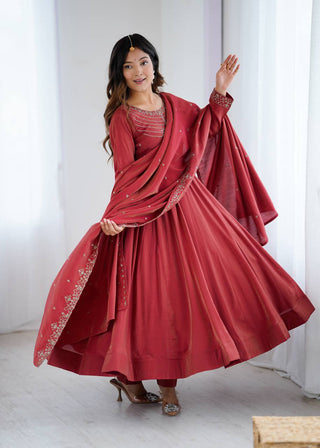 Brown Heavy Roman Shimmer Chanderi Silk Anarkali Set with Handwork Beads & Dupatta ClothsVilla