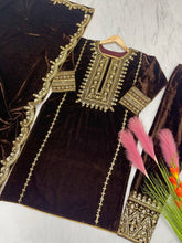 Load image into Gallery viewer, Brown Stunning Look Collection - Elegant Velvet Ensemble Clothsvilla