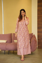 Load image into Gallery viewer, Coral Pure Maslin Digital Printed Kurta Set ClothsVilla