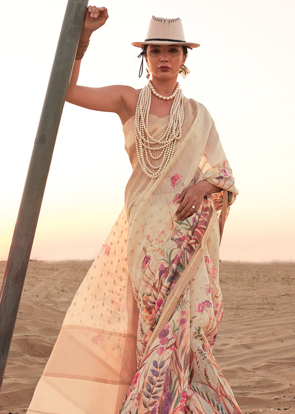 Cream Elegant Blended Linen Silk Saree – Breathable & Stylish for All Seasons Clothsvilla