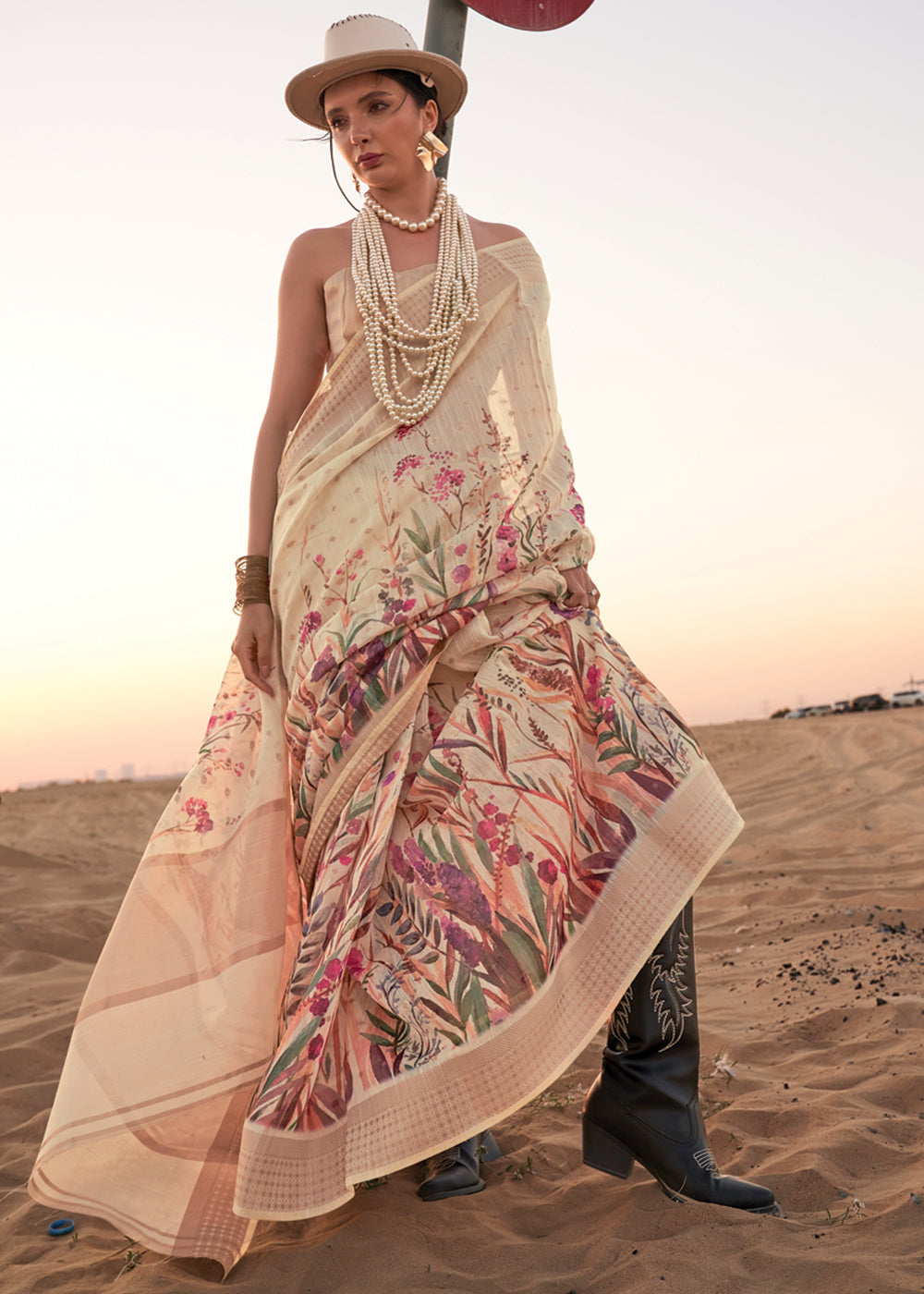 Cream Elegant Blended Linen Silk Saree – Breathable & Stylish for All Seasons Clothsvilla